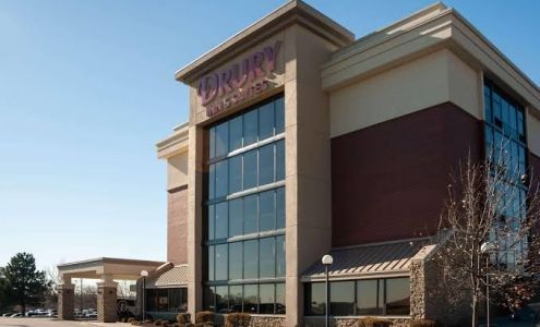 Drury Inn & Suites Kansas City Airport