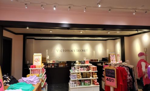 Victoria's Secret & PINK by Victoria's Secret