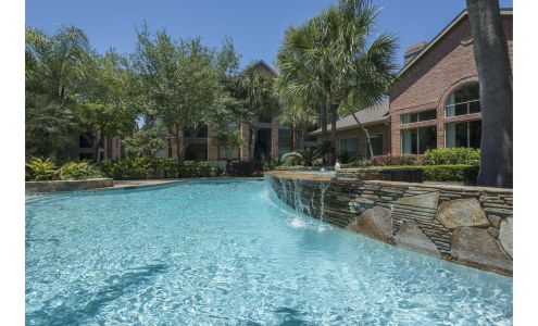 Breakers at Windmill Lakes