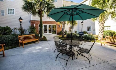 MainStay Suites Wilmington - University Area