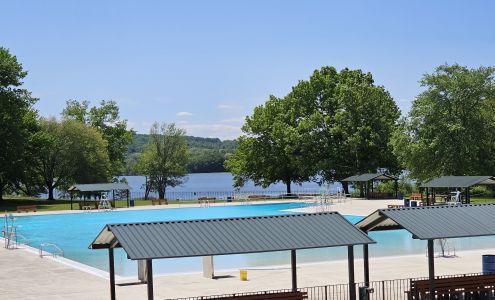 Rockland Lake State Park Valley Cottage