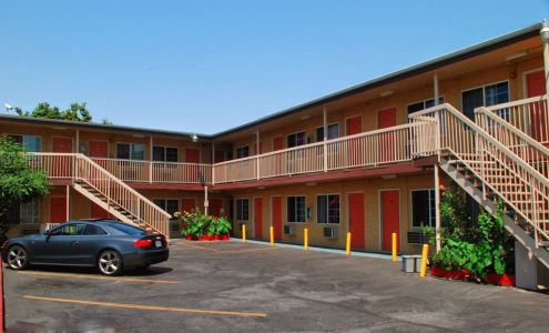 Lincoln Motel