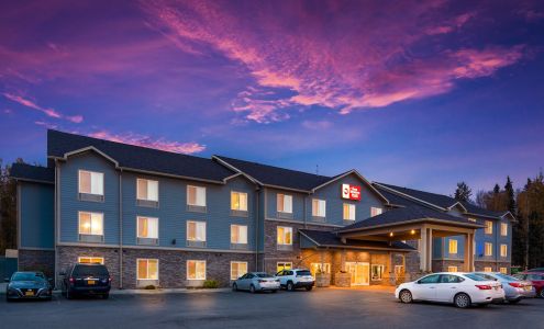 Best Western Plus Chena River Lodge