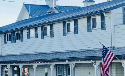 Driftwood Inn, Lodges, Fishing Charters & RV Park