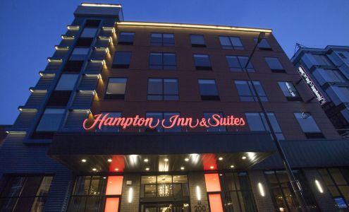 Hampton Inn & Suites Downtown St. Paul