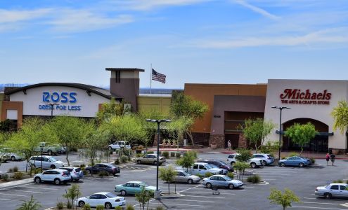 Lake Pleasant Towne Center