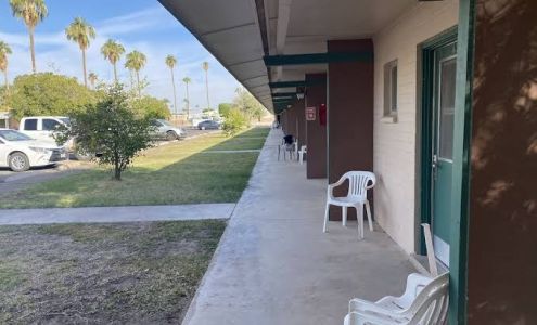 OYO Hotel Yuma AZ Desert Grove