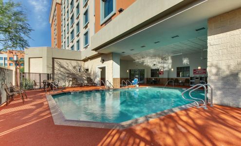 Drury Inn & Suites Phoenix Happy Valley
