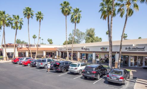 The Shops at Hilton Village