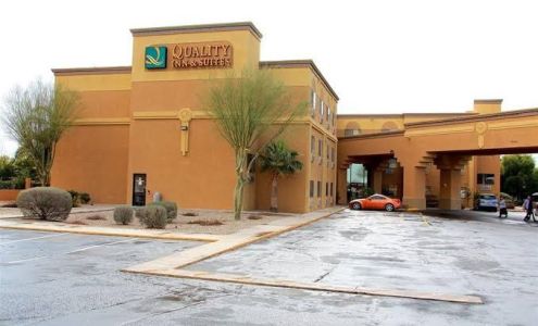 Comfort Inn & Suites Surprise Near Sun City West