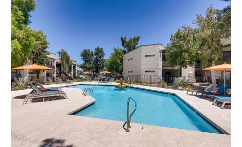 Genoa Lakes Apartments