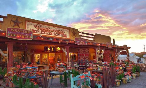 Cave Creek Tumbleweed Hotel