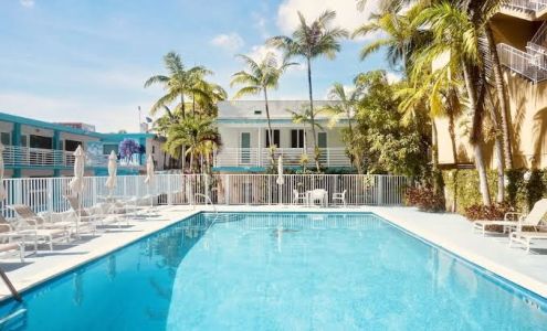 The New Yorker Miami Hotel