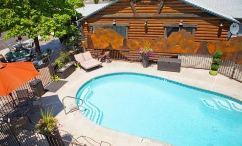 Canyons Boutique Hotel