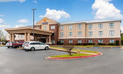 Comfort Inn & Suites