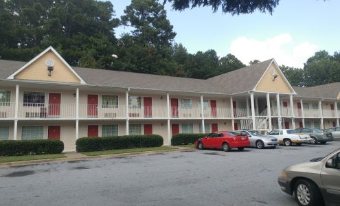 Hometown Inn Atlanta - Riverdale
