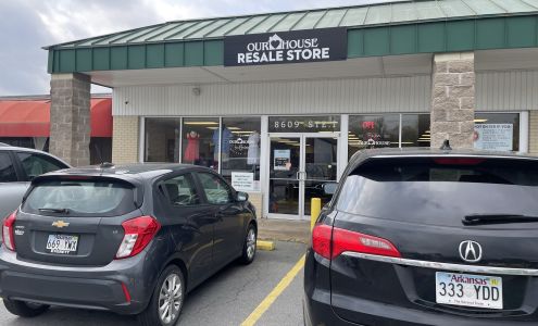 West Markham Plaza Our House Resale Store