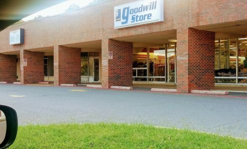 Broadmoor Shopping Center