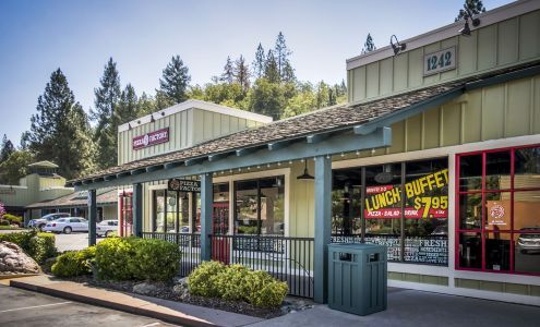 Hangtown Village Square