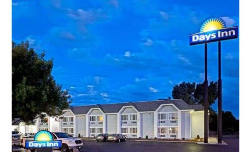 Days Inn by Wyndham Council Bluffs/9th Ave