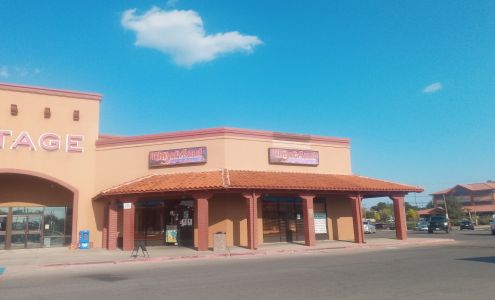 Vista Hills Shopping Center