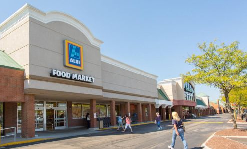 Watson Glen Shopping Center