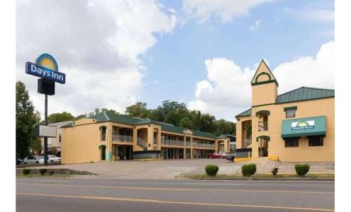 Days Inn by Wyndham Nashville Saint Thomas West Hospital