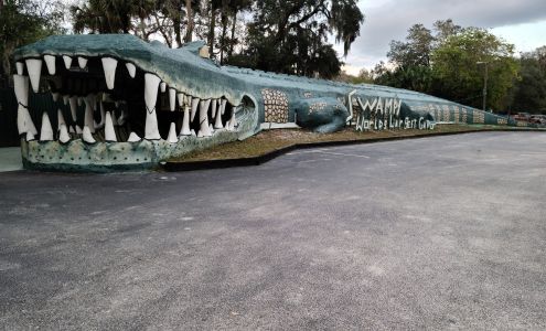 Jungle Adventures, A Real Florida Animal Park Christmas