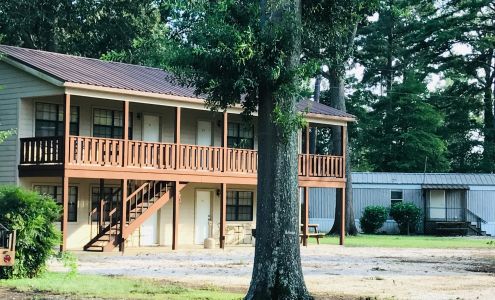 Holly Park Marina Milam