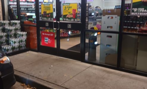 7-Eleven Glen Oaks