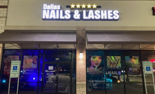 LUSH NAIL BAR