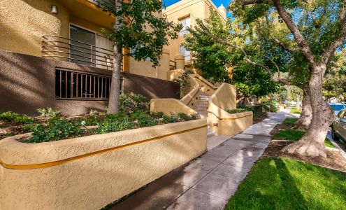 Toluca Terrace Apartments in Burbank