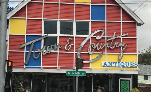 Town & Country Antiques