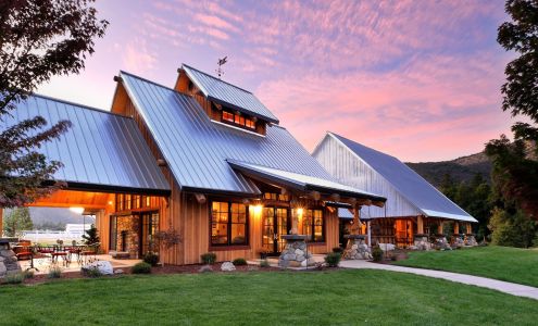 Red Lily Vineyards Jacksonville