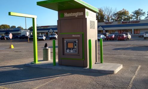 Lakeview Shopping Center