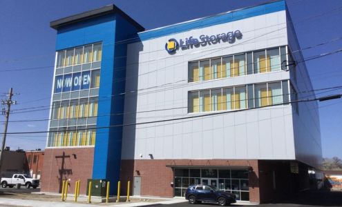 Life Storage - Providence