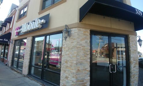 T-Mobile Authorized Retailer