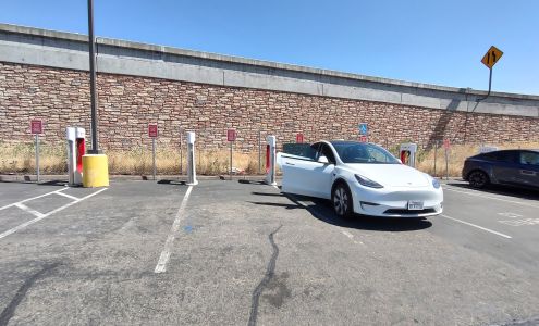 Tesla Supercharger