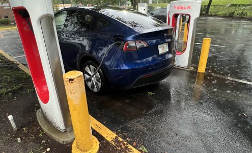 Tesla Supercharger