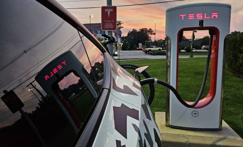 Tesla Supercharger