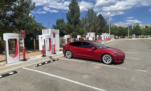 Tesla Supercharger