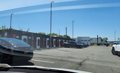 Tesla Supercharger