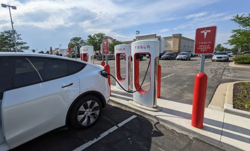 Tesla Supercharger