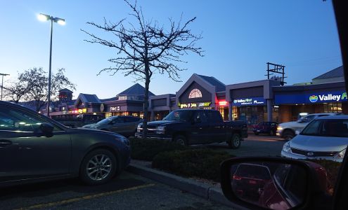 Vernon - Fruit Union Plaza