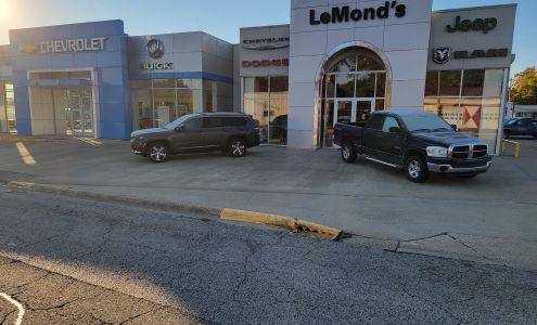 LeMond's Chrysler Center 412 E Main St, Fairfield Illinois 62837