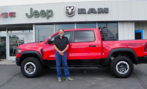 Dee Motor Company - Jeep Anaconda