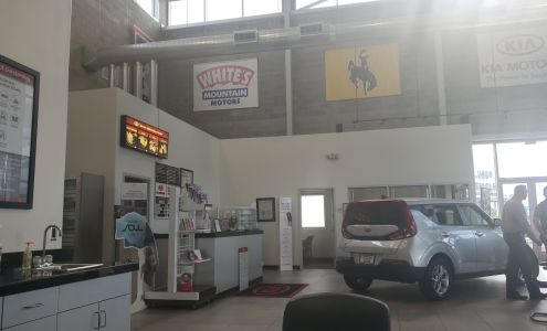 White's Mountain KIA