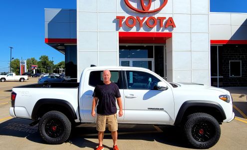 DEERY BROTHERS NISSAN West Burlington