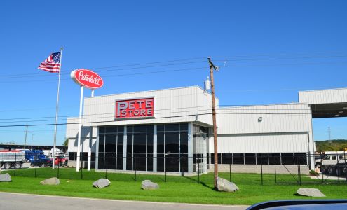 The Peterbilt Store - Richmond