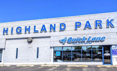 Quick Lane at Highland Park Ford Lincoln